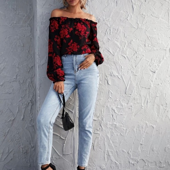 Host Pick” Floral Print Off the Shoulder Ruffled Top - Picture 7 of 7